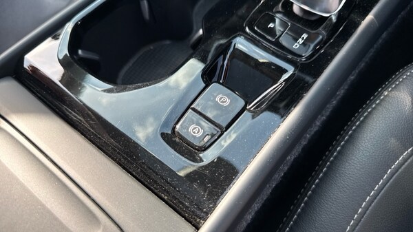 Used Volvo XC40 2025 for sale - 76176347: Photo 67