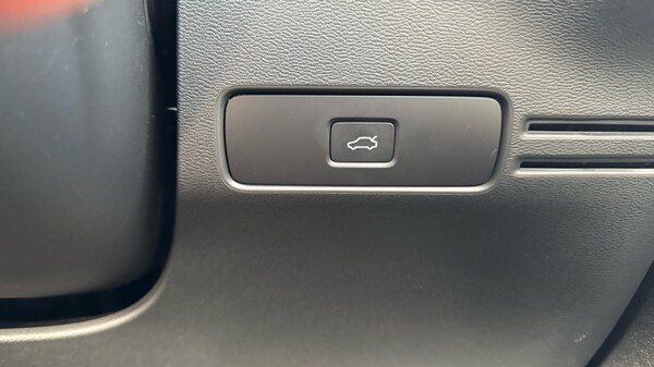 Used Volvo XC40 2025 for sale - 76176347: Photo 68