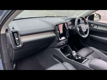 Used Volvo XC40 2022 for sale - 75057522: Photo