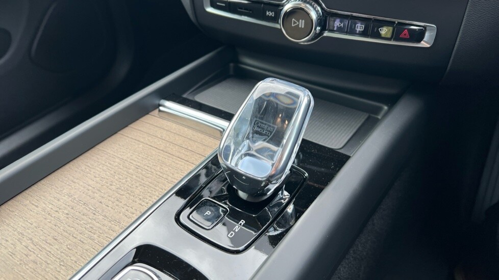 Used Volvo XC60 2025 for sale - 76217315: Photo 14