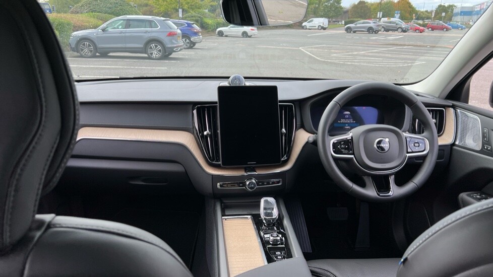 Used Volvo XC60 2025 for sale - 76217315: Photo 21