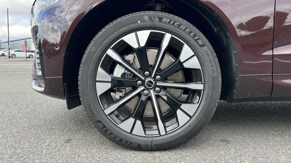 Used Volvo XC60 2025 for sale - 76217315: Photo 25