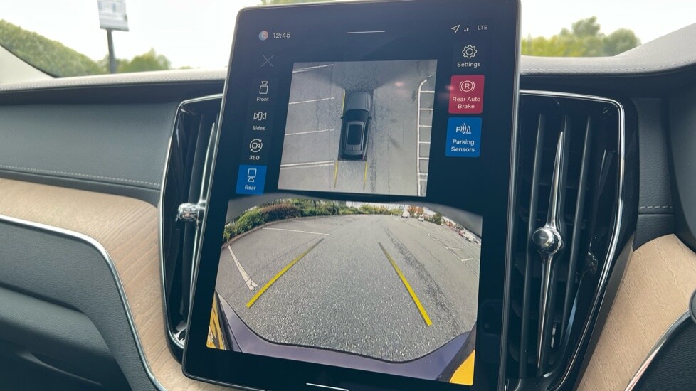 Used Volvo XC60 2025 for sale - 76217315: Photo 37