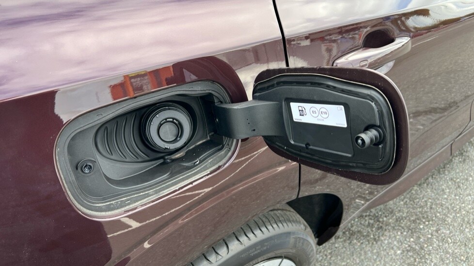 Used Volvo XC60 2025 for sale - 76217315: Photo 40