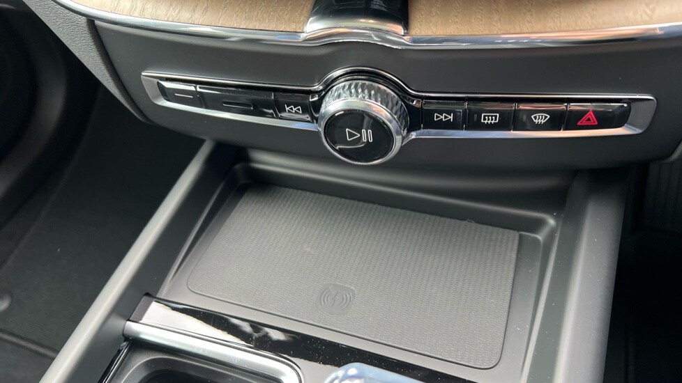 Used Volvo XC60 2025 for sale - 76217315: Photo 65