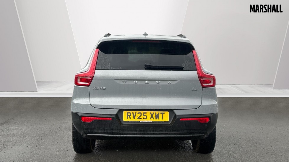 Used Volvo XC40 2025 for sale - 76901206: Photo 13