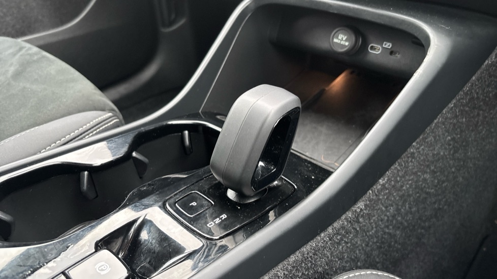 Used Volvo XC40 2025 for sale - 76901206: Photo 14