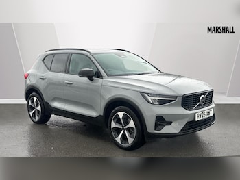 2025 - 2.0 B4P Plus Dark 5dr Auto