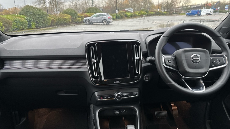 Used Volvo XC40 2025 for sale - 76901206: Photo 22