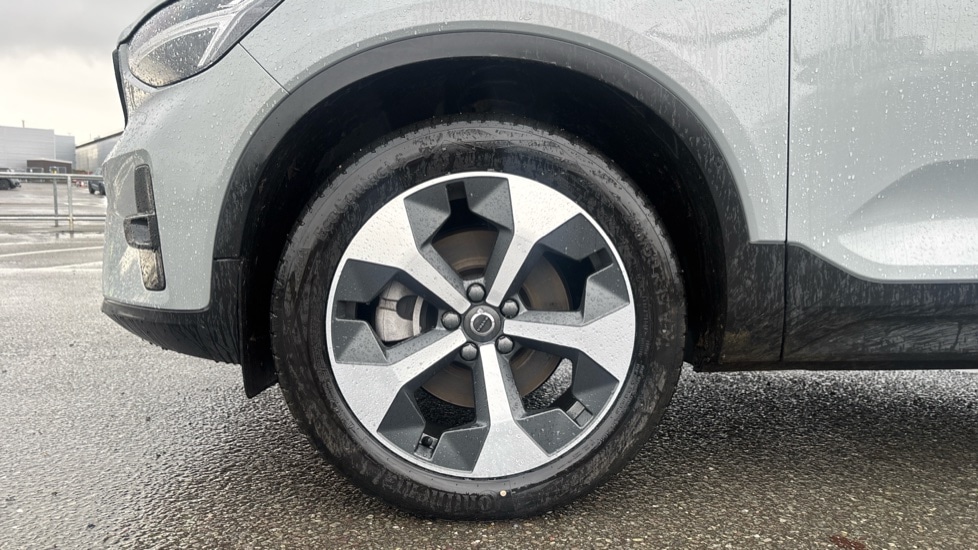 Used Volvo XC40 2025 for sale - 76901206: Photo 25