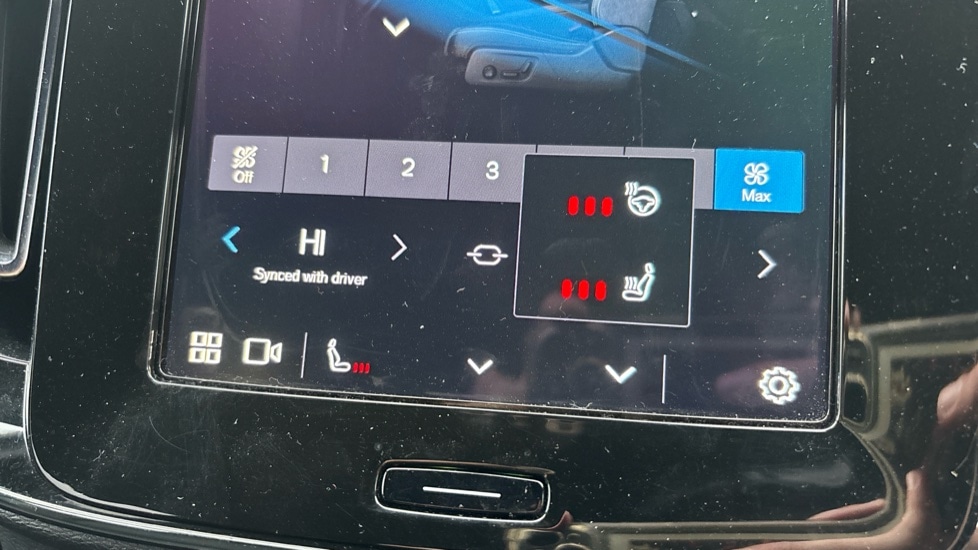 Used Volvo XC40 2025 for sale - 76901206: Photo 57