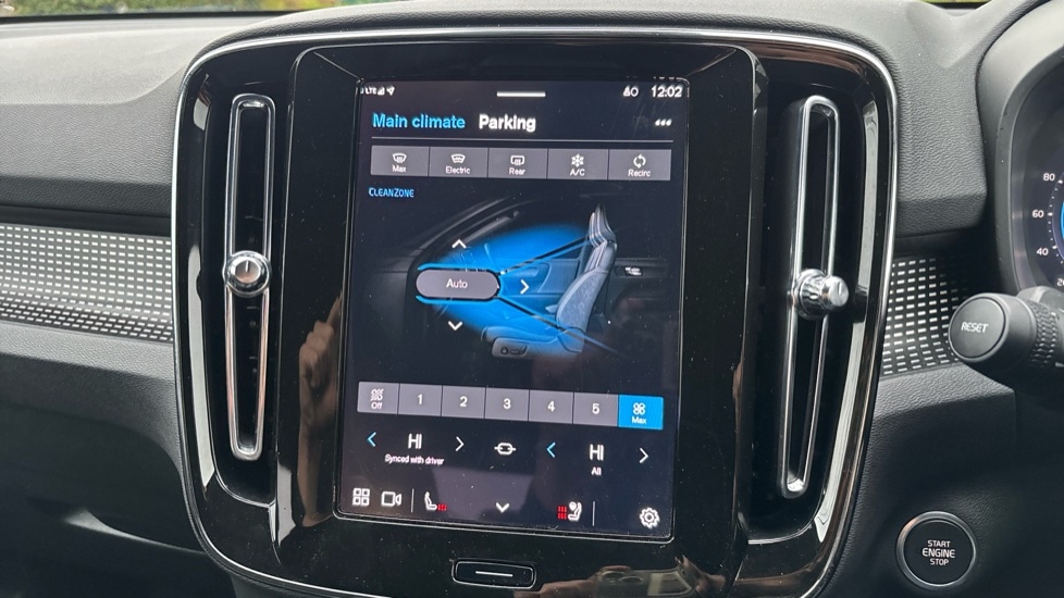 Used Volvo XC40 2025 for sale - 76901206: Photo 58