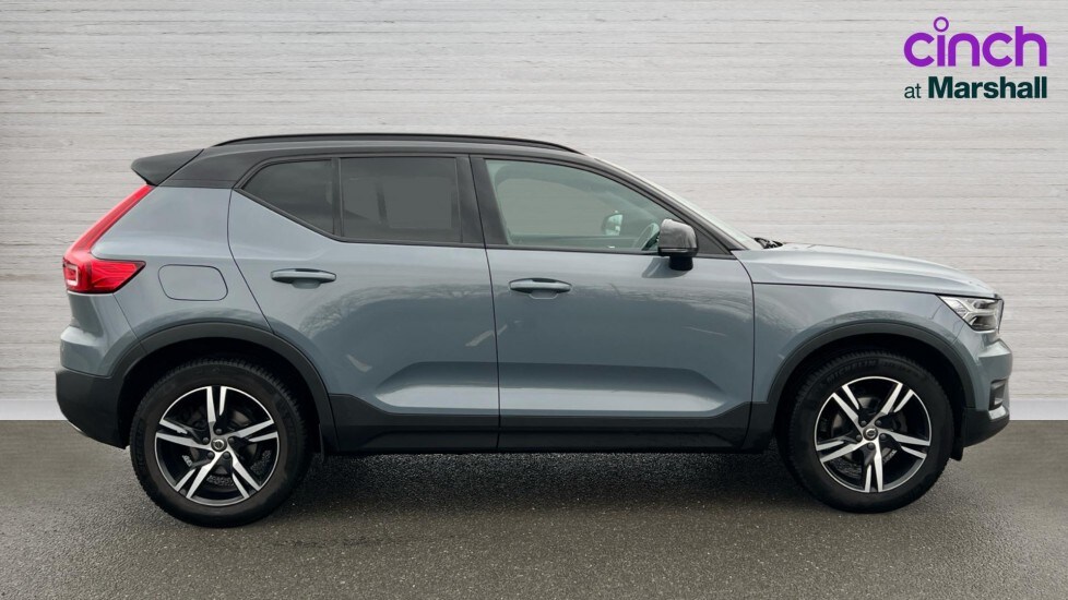 Used Volvo XC40 2019 for sale - 76933091: Photo 2