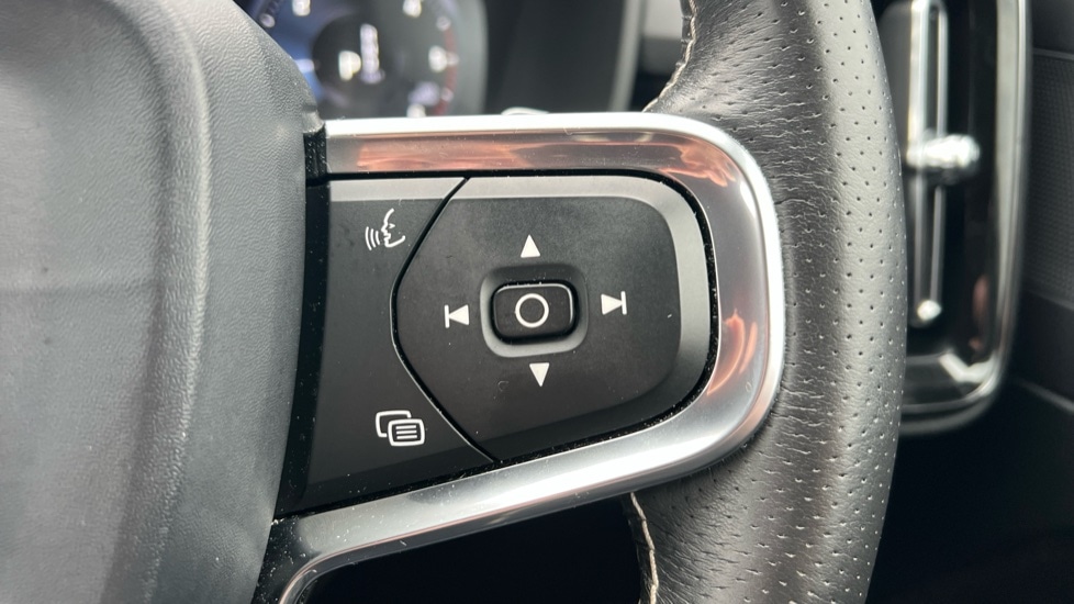 Used Volvo XC40 2019 for sale - 76933091: Photo 22