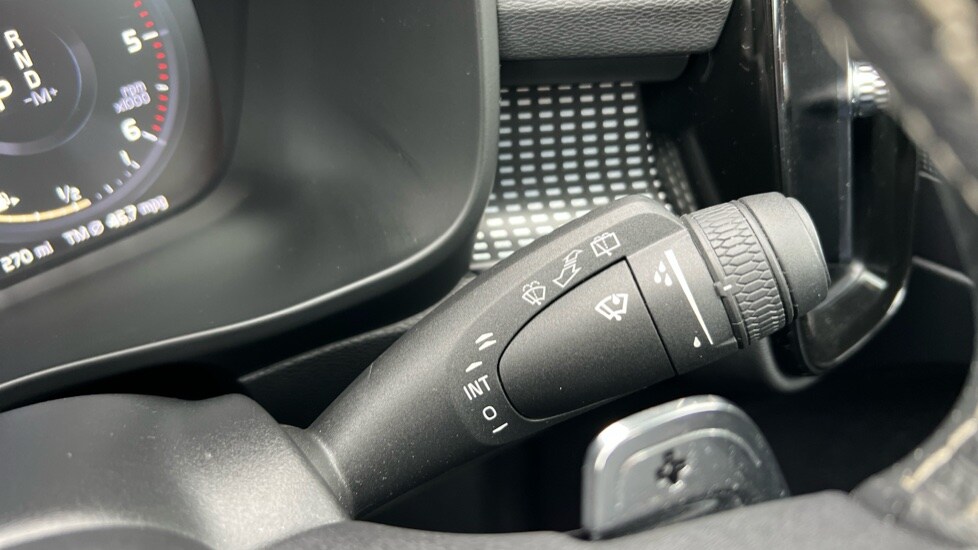 Used Volvo XC40 2019 for sale - 76933091: Photo 24