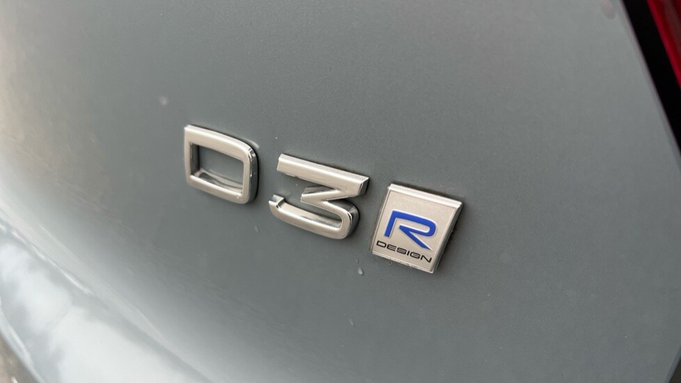 Used Volvo XC40 2019 for sale - 76933091: Photo 40