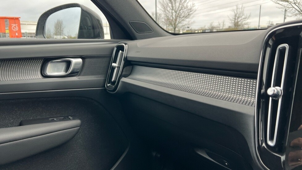 Used Volvo XC40 2019 for sale - 76933091: Photo 48