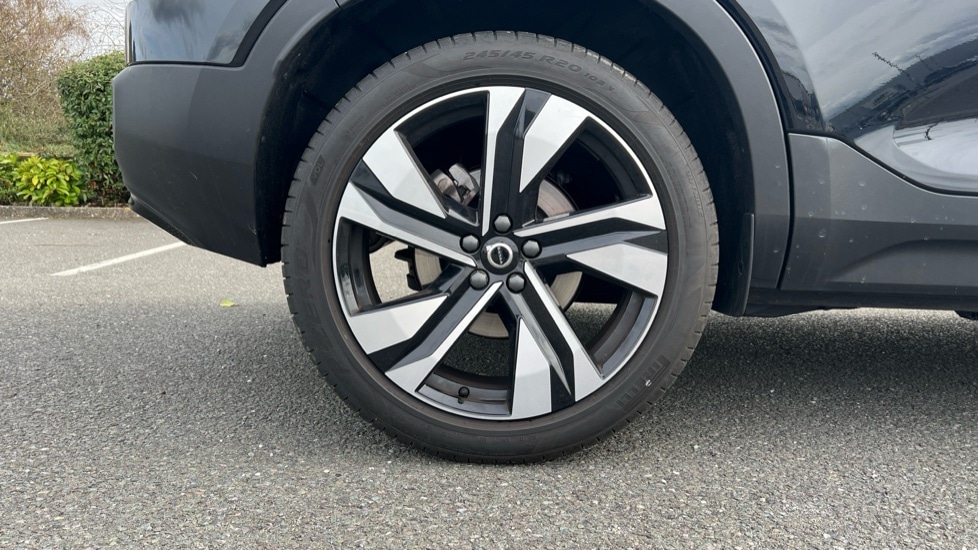 Used Volvo XC40 2025 for sale - 76007869: Photo 24