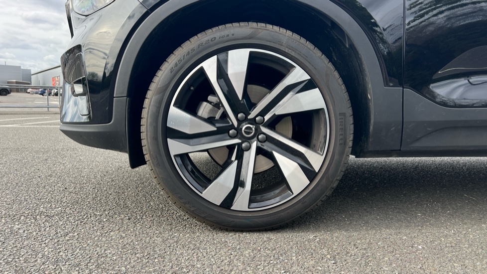 Used Volvo XC40 2025 for sale - 76007869: Photo 25