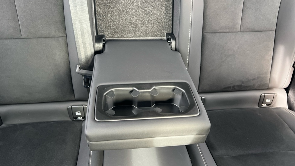Used Volvo XC40 2025 for sale - 76007869: Photo 31