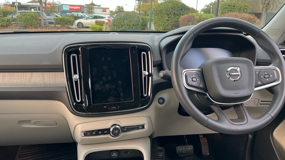 Used Volvo XC40 2022 for sale - 76338887: Photo 22