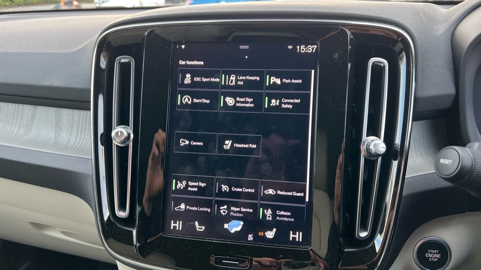 Used Volvo XC40 2022 for sale - 76338887: Photo 38