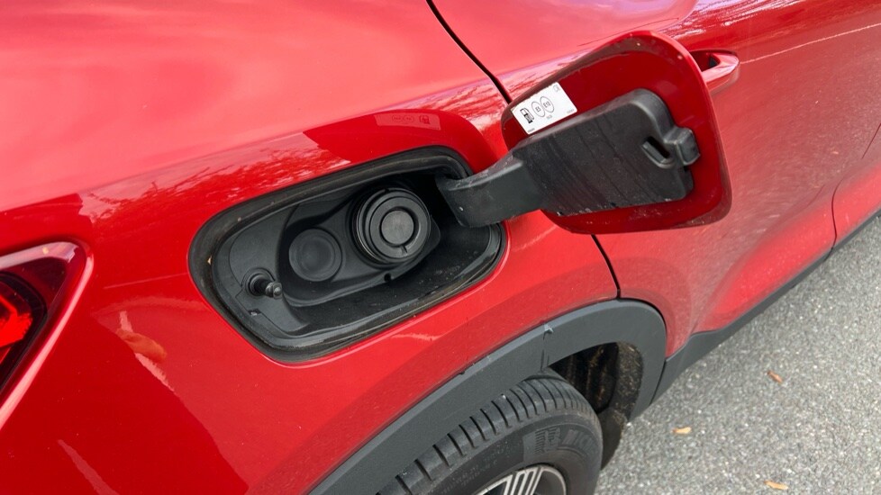 Used Volvo XC40 2022 for sale - 76338887: Photo 40