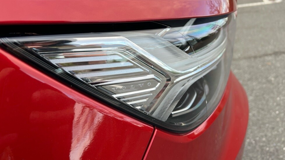 Used Volvo XC40 2022 for sale - 76338887: Photo 44