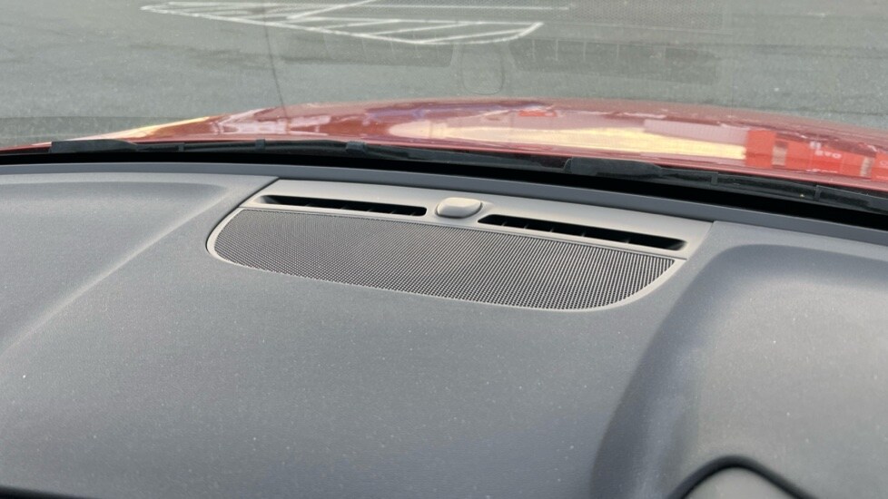 Used Volvo XC40 2022 for sale - 76338887: Photo 56