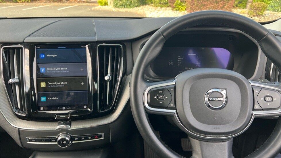 Used Volvo XC60 2023 for sale - 76528944: Photo 22