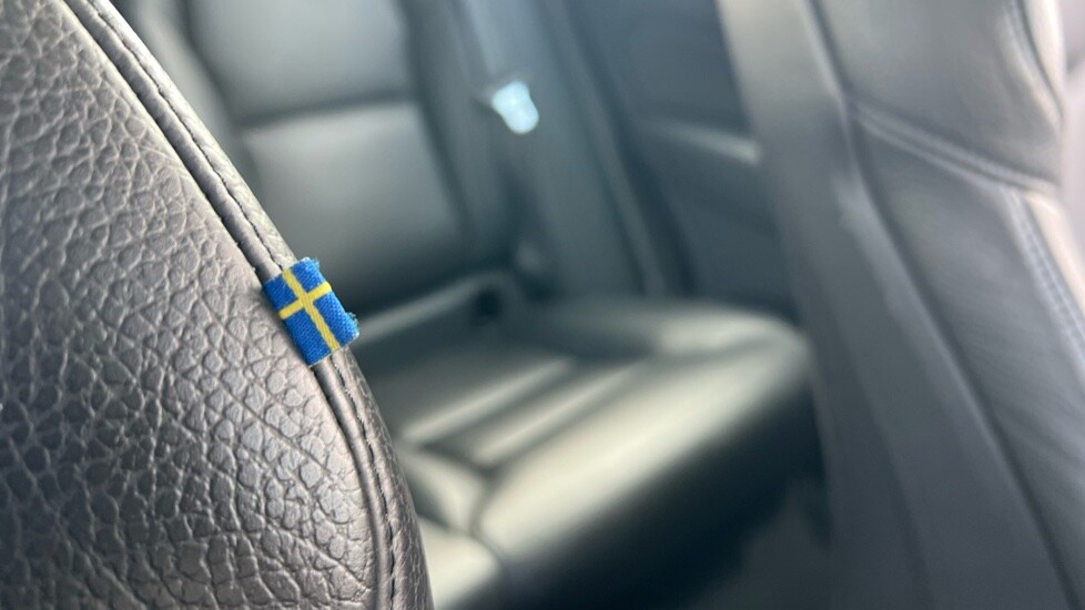 Used Volvo XC60 2023 for sale - 76528944: Photo 27