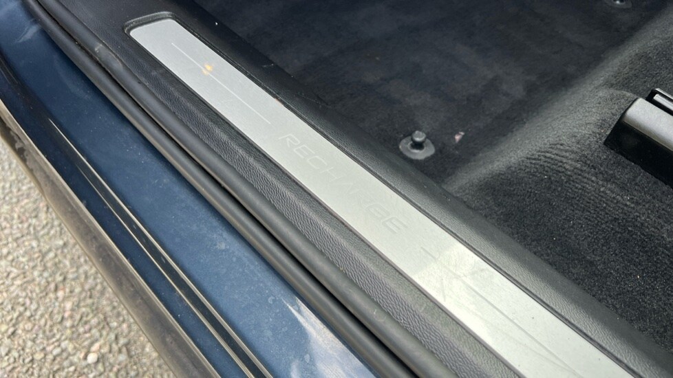 Used Volvo XC60 2023 for sale - 76528944: Photo 40