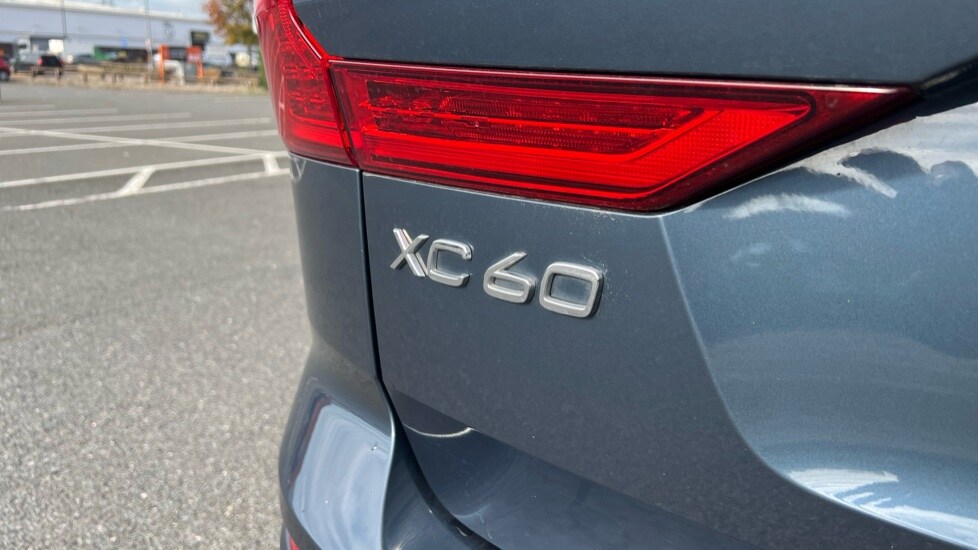 Used Volvo XC60 2023 for sale - 76528944: Photo 45