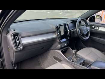 Used Volvo XC40 2021 for sale - 74897953: Photo