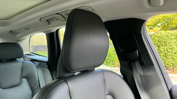 Used Volvo XC60 2023 for sale - 76176278: Photo 66