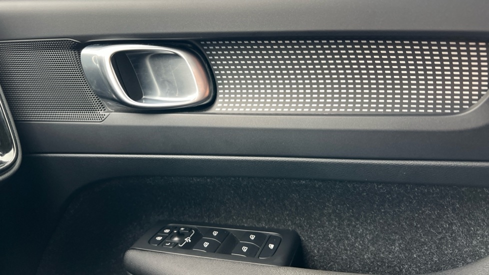 Used Volvo XC40 2019 for sale - 77021900: Photo 30