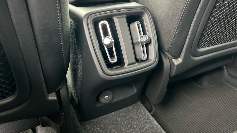 Used Volvo XC40 2019 for sale - 77021900: Photo 33