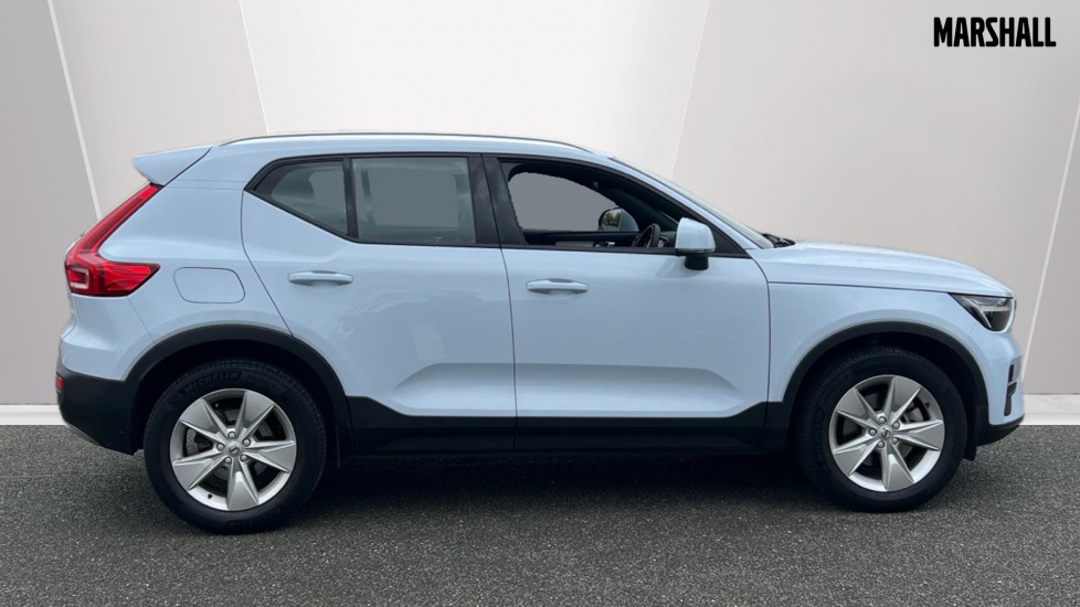 Used Volvo XC40 2024 for sale - 76914886: Photo 3