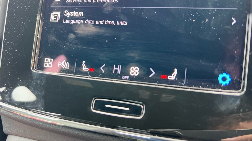 Used Volvo XC40 2024 for sale - 76914886: Photo 59