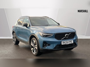 2025 - XC40 2.0 B3P Ultra Dark 5dr Auto