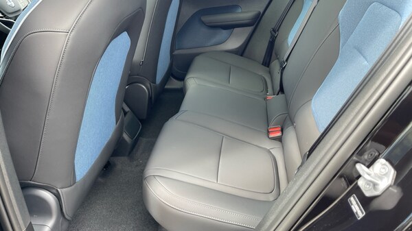 Used Volvo EX30 2025 for sale - 75484632: Photo 38