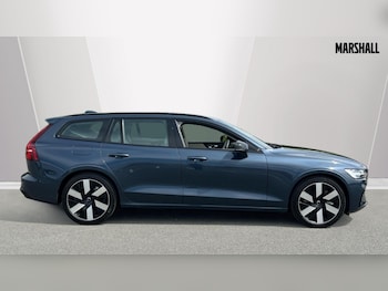 Used Volvo V60 2025 for sale - 75484636: Photo