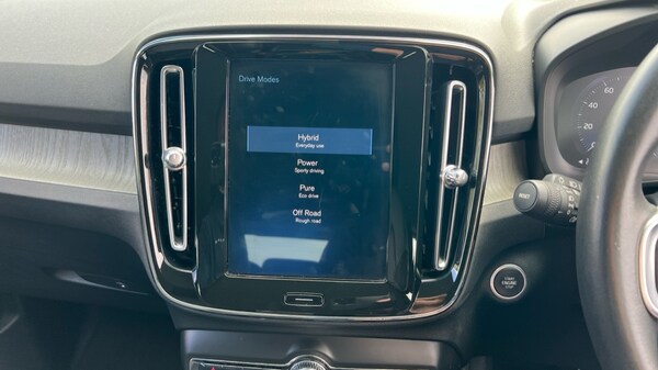 Used Volvo XC40 2020 for sale - 75484633: Photo 62