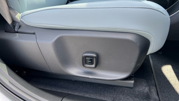 Used Volvo EX30 2025 for sale - 75484623: Photo 52