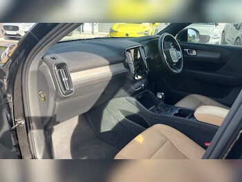 Used Volvo XC40 2021 for sale - 75484626: Photo