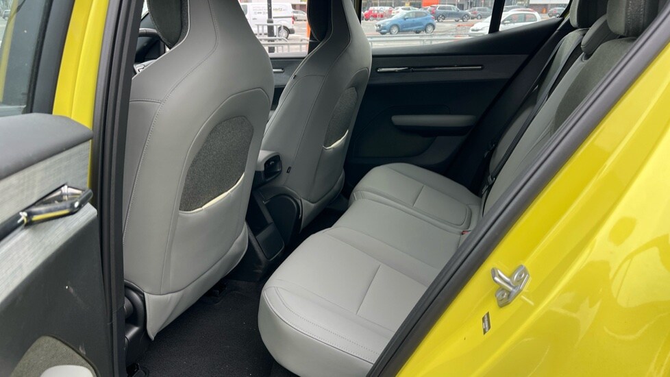 Used Volvo EX30 2025 for sale - 75484602: Photo 10