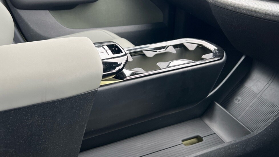 Used Volvo EX30 2025 for sale - 75484602: Photo 14