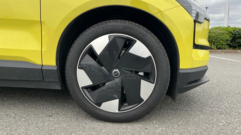 Used Volvo EX30 2025 for sale - 75484602: Photo 16