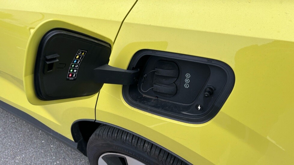 Used Volvo EX30 2025 for sale - 75484602: Photo 38