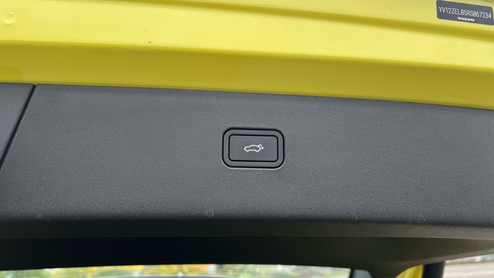 Used Volvo EX30 2025 for sale - 75484602: Photo 40